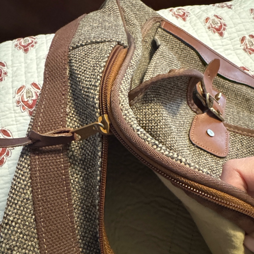 Orvis Leather and Tweed Backpack - Picture 11 of 11